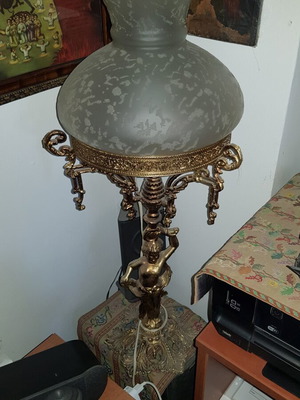 Gilded lamp with figurine vintage, like new