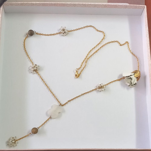 Fo Bizou necklace like new in excellent condition