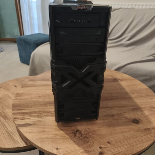 Desktop computer used, Intel Pentium G2020, 8GB RAM, NVIDIA GeForce GT 240
