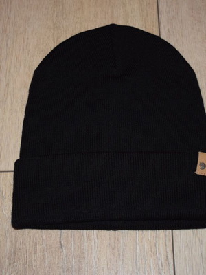 Fjallraven Classic Knit Hat like new, black