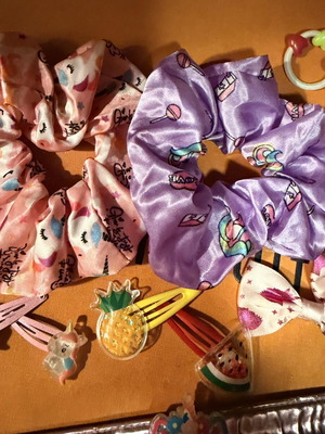 Various hair clips, barrettes and bracelet set