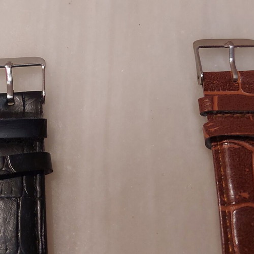 Pack of 2 wristwatches, brown and black, unisex