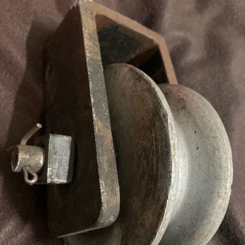 Nautical heavy-duty lifting pulley used, handmade construction