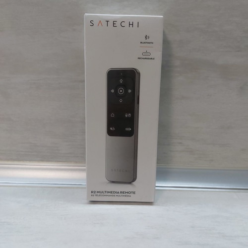Satechi R2 Bluetooth Multimedia Remote Control new