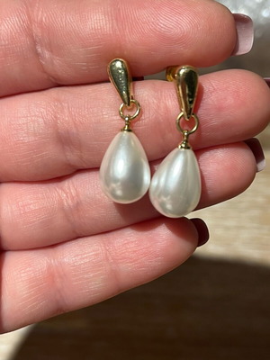 Pearl earrings tear-shaped like new, stainless steel