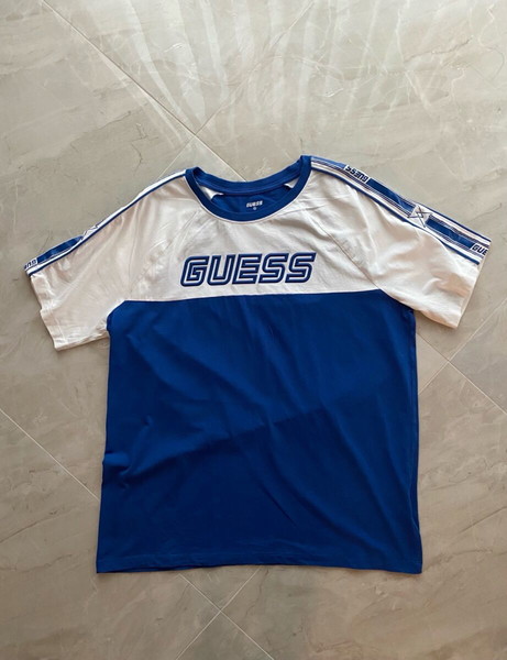 Guess T-Shirt