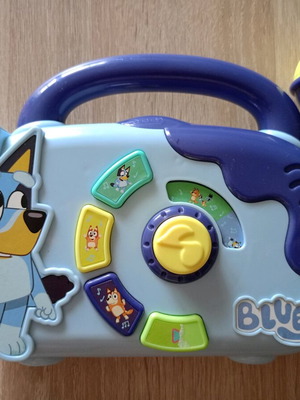 Ραδιόφωνο της Bluey μεταχειρισμένο με λειτουργικούς ήχους