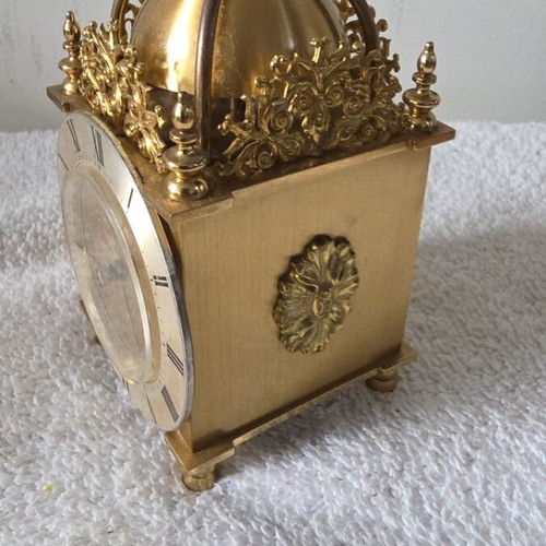 Swiza rare model small table clock like new, ca 1960