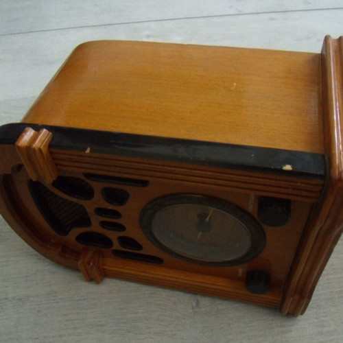 Antique Radio VMR-5011 EDUTEC used
