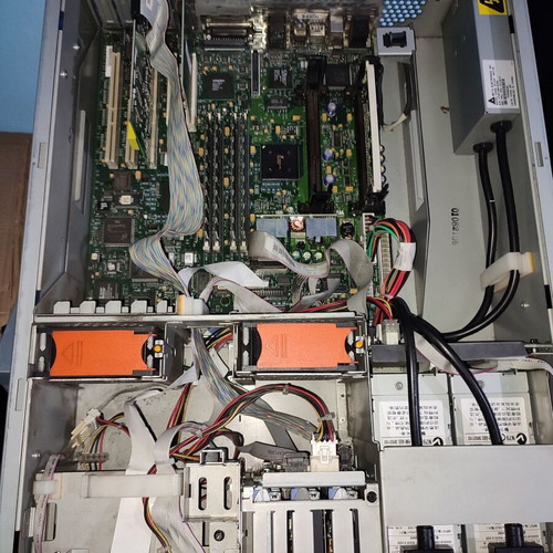 IBM eServer X340 Dual Slot 1 Pentium III 866MHz server