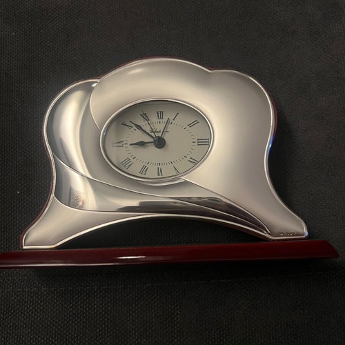 Table clock analog like new, silver-plated