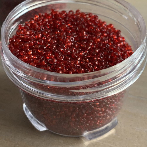 Necklace beads in 3 containers like new