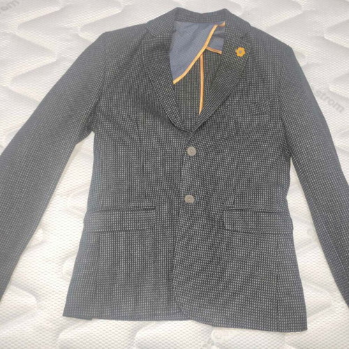 Prince Oliver jacket grey wool with viscose lining like new