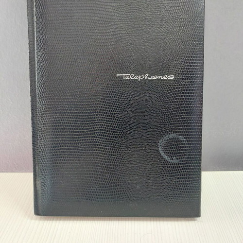 Telephone medium index like new with three sheets