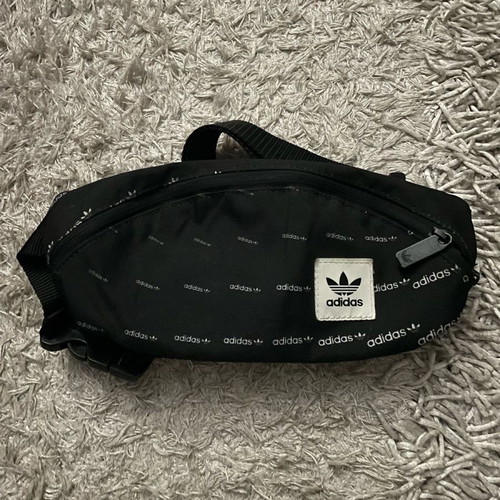 Adidas bag like new