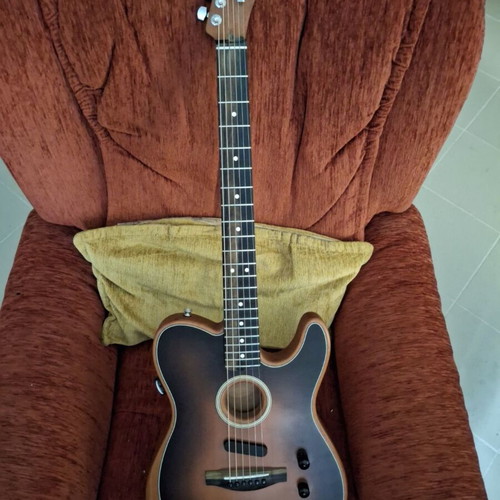 Fender American Acoustasonic Telecaster guitar like new