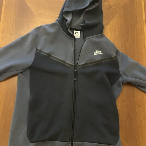 Nike Tech Fleece Hoodie used, size L