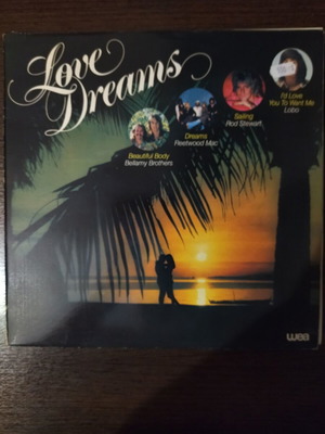 Love Dreams vinyl collection, like new, 2 records