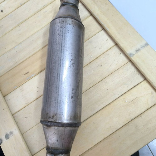 Middle exhaust like new (for noise)