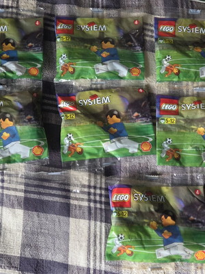 Lego 1998 World Cup Minifigure set of 7 new, vintage
