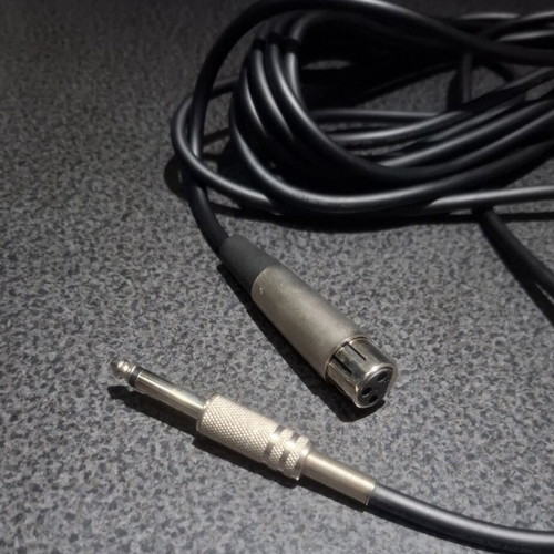 Audio Master SM58 dynamic microphone with cable and box like new