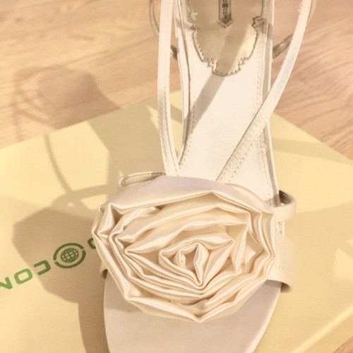 Maxstudio bridal platform heels size 37, new, beige-cream