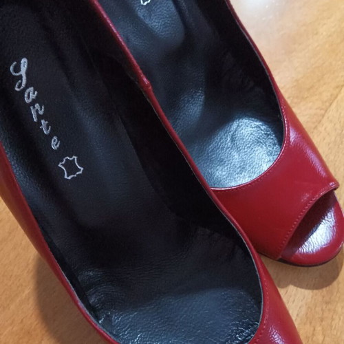 Sante leather peep-toe pumps red size 39 new, 11cm heel