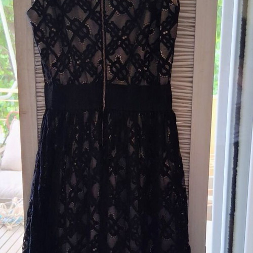 Italian midi dress with black lace and nude lining XS like new