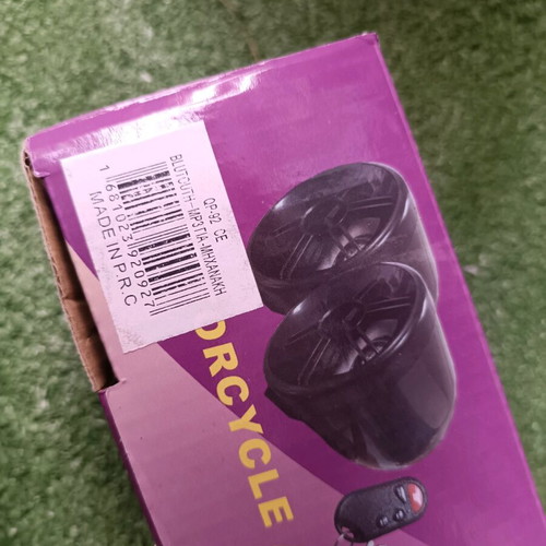 Motorcycle alarm with remote control, USB/SD MP3 player and FM radio