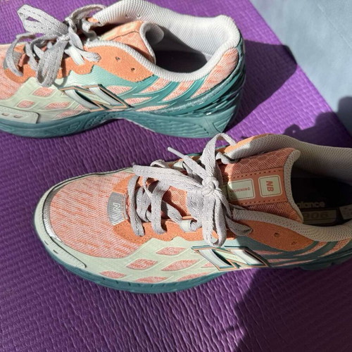New Balance 1906W athletic shoes new, multicolor, size 44