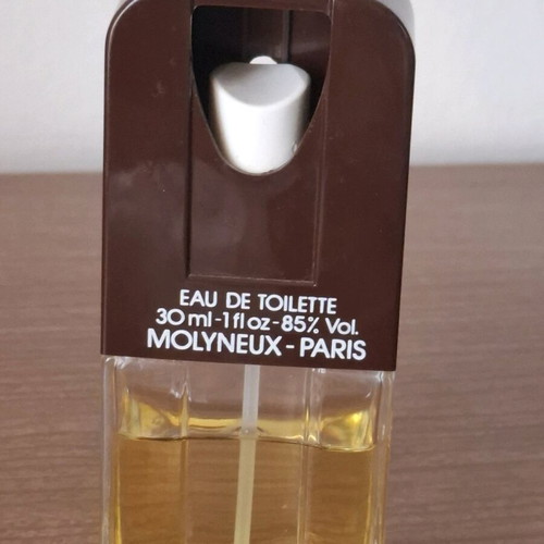 Vivre by Molyneux Paris EDT spray 30ml used, limited edition 1971