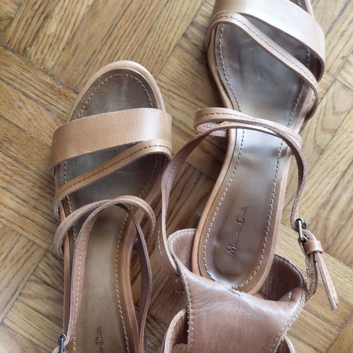 Massimo Dutti leather sandals used, tan color, size 39