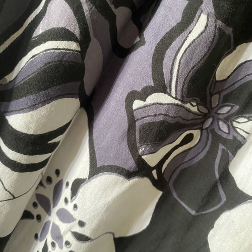 Raxevksy dress like new, black and purple, size S with elastic