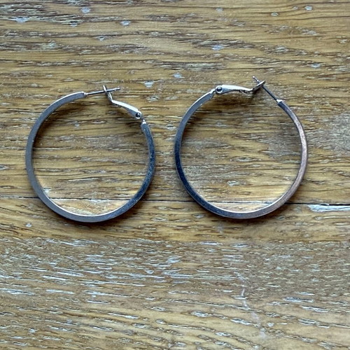 Hoop earrings used, stainless steel, silver color