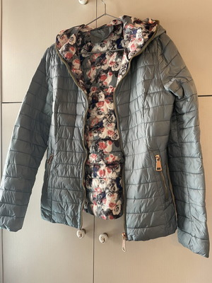 Jacket like new, very beautiful