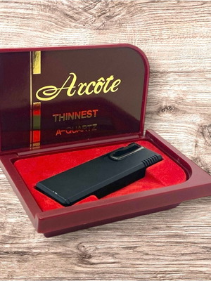 Arcote vintage 1980 lighter new with original seals
