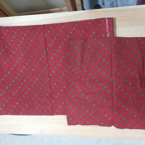 Tablecloths used, large and small