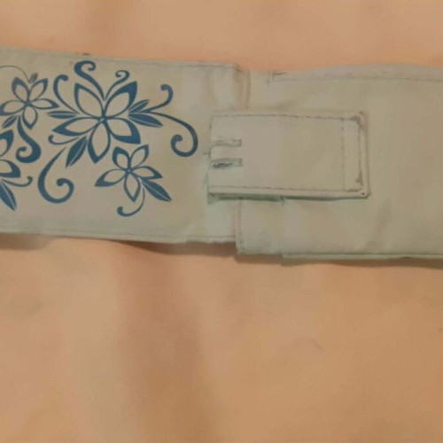 Fabric wallet with floral design and velcro like new