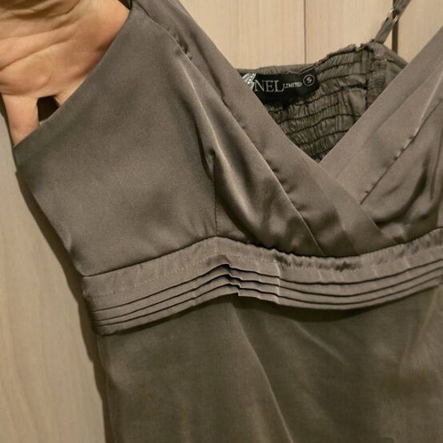 Anel top size small like new, grey anthracite with khaki