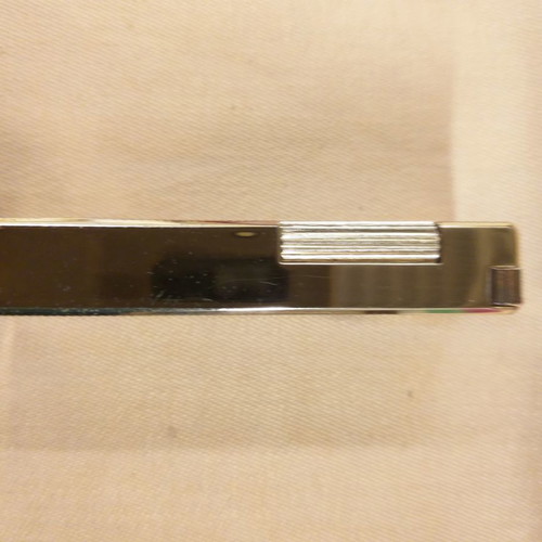 VTG Kingstar gas lighter in gold tone like new