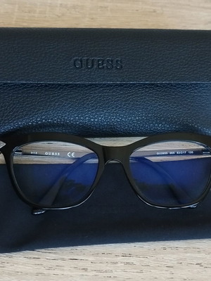 Γυαλιά οράσεως Guess 0.75 σαν καινούργια με φίλτρο μπλε φωτός