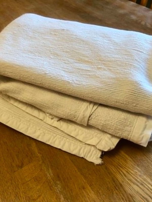 Large handwoven rag rug used, white, 2.00x1.30m