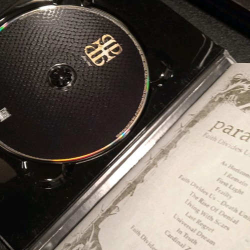 Paradise Lost - Faith Devides Us. 2cd deluxe edition