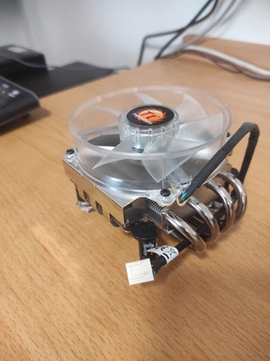 Ψύκτρα επεξεργαστή Thermaltake σαν καινούρια για socket 775