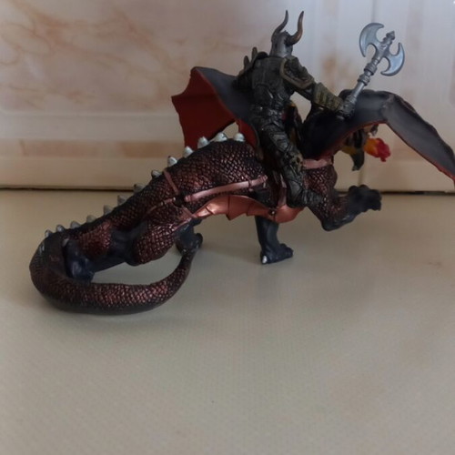 PAPO Collectible Dragon of Darkness Figure with Knight like new
