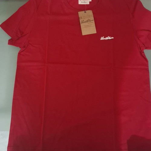 Levi's Signature T-shirt new, size large, red, 100% cotton