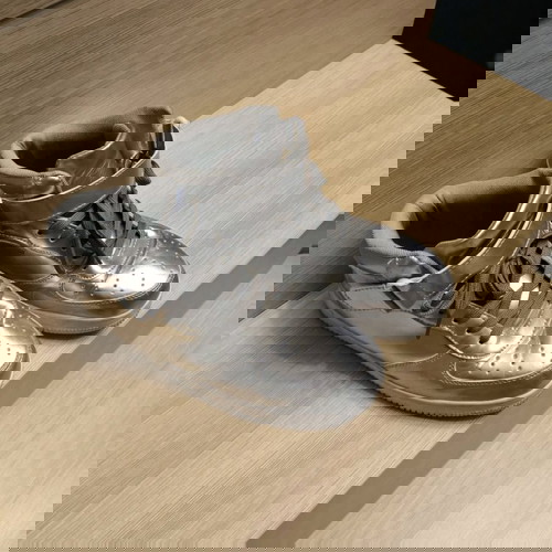 Αθλητικά παπούτσια ασημί σαν καινούργια, νούμερο 40