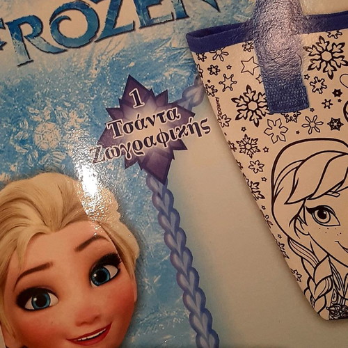 Frozen Elsa Easter Candle new with bag, shoes and markers