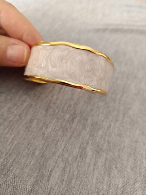 Women's cuff bracelet with white pearl enamel, new