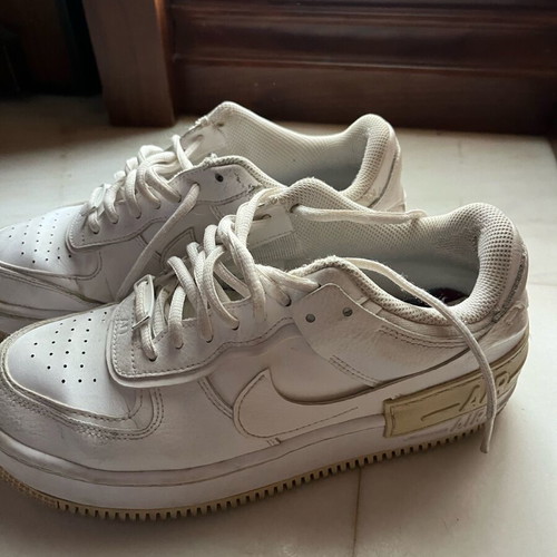 Nike sport shoes used, comfortable, size 39, white